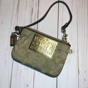 AUTHENTIC coach wristlet
